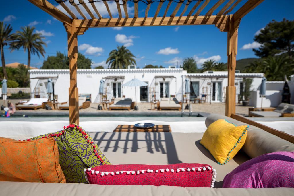 Ibizazen Hotel Santa Eularia des Riu Exterior foto